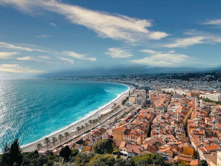 Baie des Anges et Promenade des Anglais : DPE à Nice par EDIAG